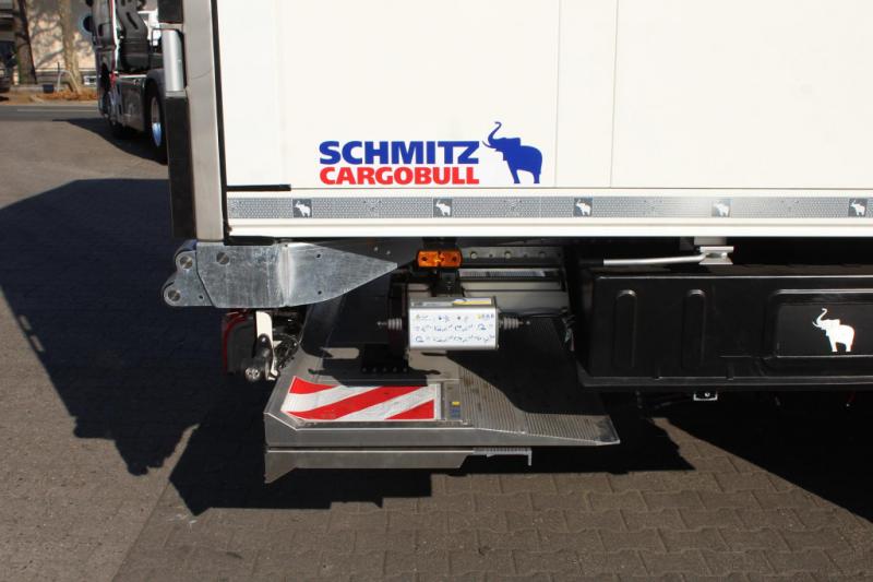 Semi-remorque Schmitz Cargobull   Thermo KingA400 Blumen Ladebordwand Miete-Rent