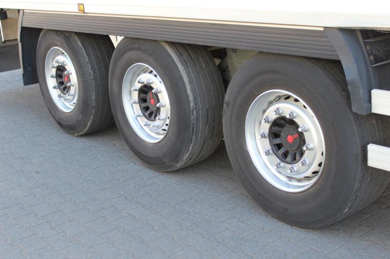 Semi-remorque Chereau   TK SLXi 300  Doppelstock  FRC06.26   SAF