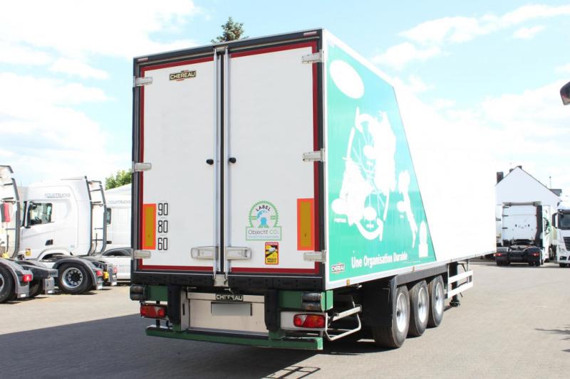 Semi-remorque Chereau   Carrier Vector 1550  Fleischer Meat Viande