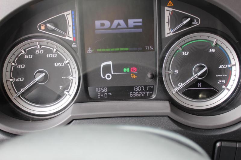 Ciągnik siodłowy DAF XF