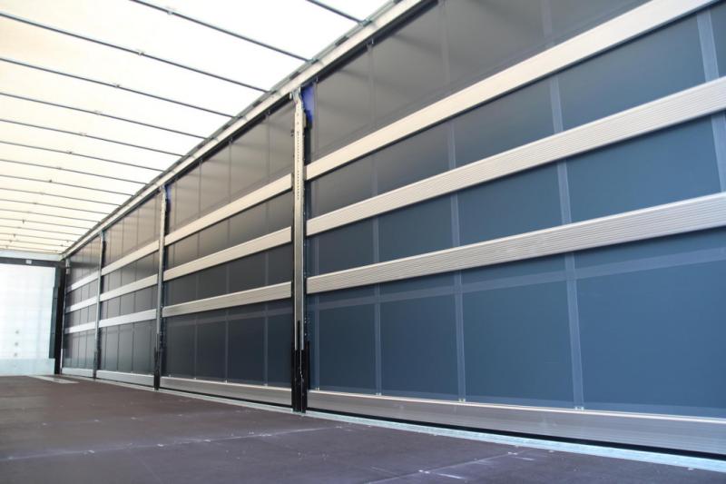 Semi-remorque Schmitz Cargobull   Plane Edscha Liftachse Pal.-Kasten  NEU !!!