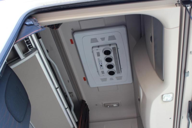 Cabeza tractora DAF   530 SSC  Retarder  Kühlbox  2 Tanks  Standklima