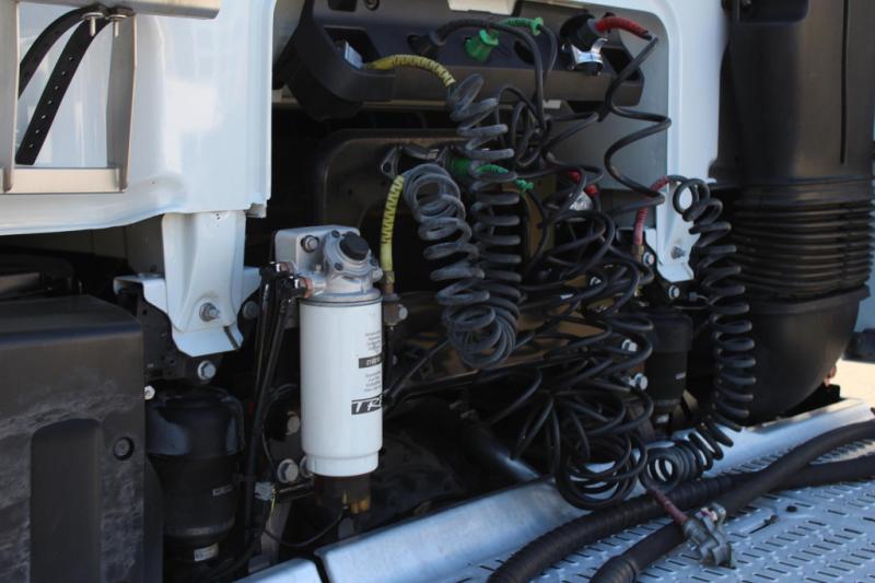 Cabeza tractora DAF   530 SSC  Retarder  Kühlbox  2 Tanks  Standklima