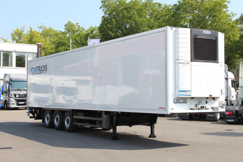 Sattelzug/Sattelauflieger Schmitz Cargobull   Carrier Vector 1950Mt. Doppelstock Blumen LBW!