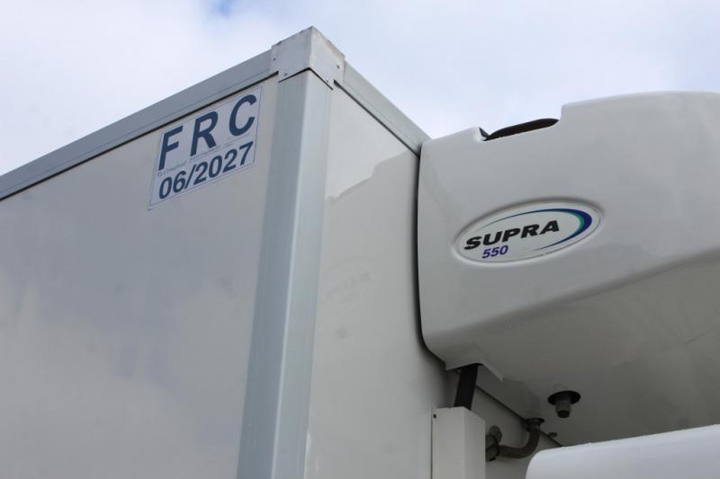 vrachtwagen Renault   D 12  Carrier Supra 550 Strom Tür LBW FRC 2027