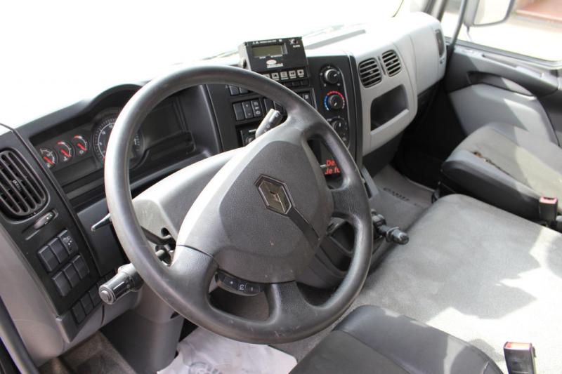 vrachtwagen Renault   D 12  Carrier Supra 550 Strom Tür LBW FRC 2027