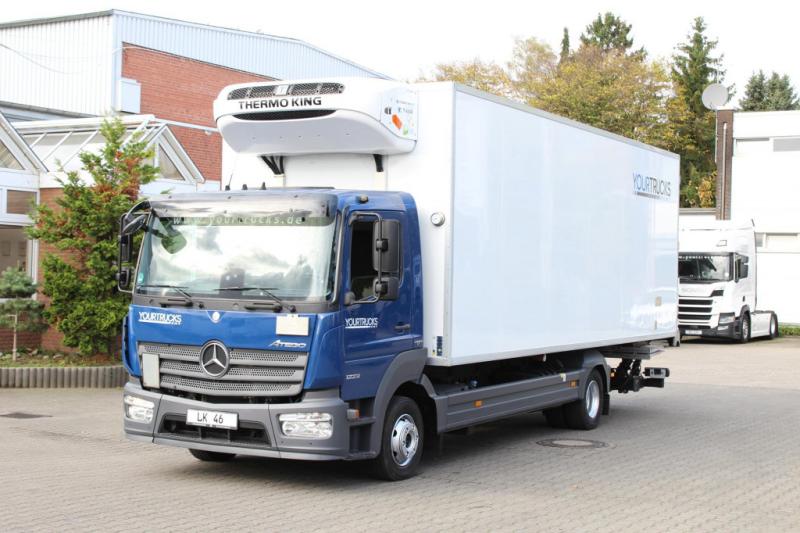vrachtwagen Mercedes Atego