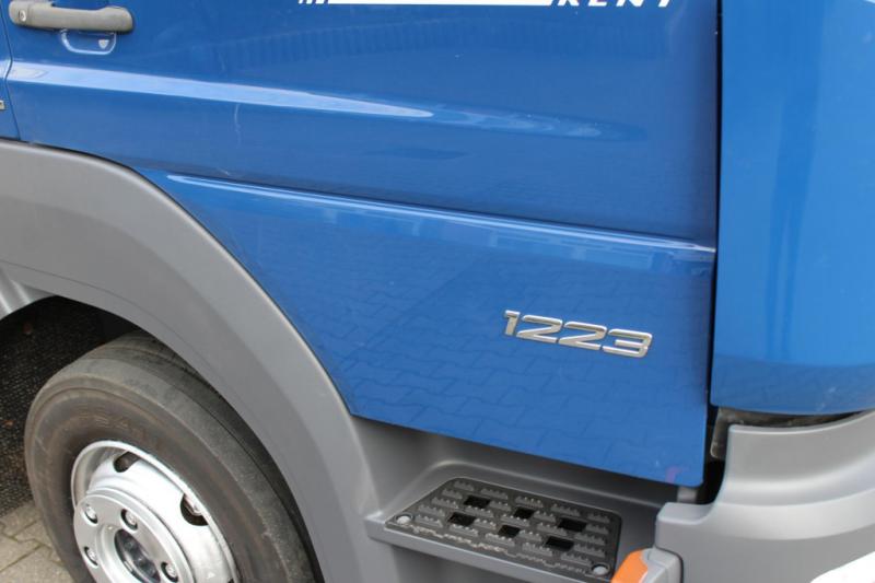 vrachtwagen Mercedes Atego