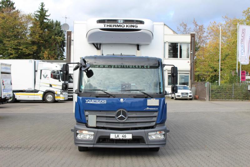 vrachtwagen Mercedes Atego