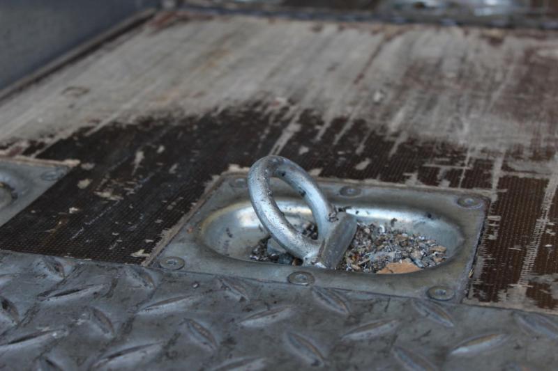 vrachtwagen MAN M 90