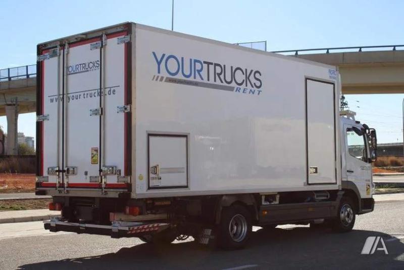 Camião Mercedes Atego 1018