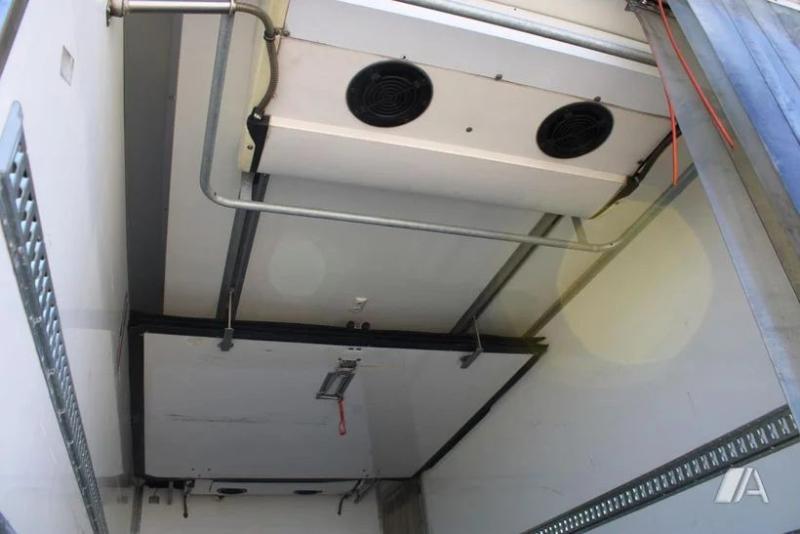 Camião Mercedes Atego 1018