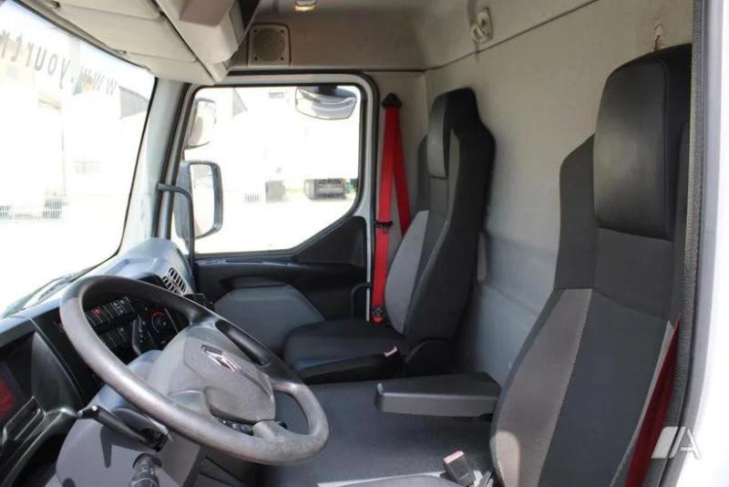 Camion Renault Gamme D