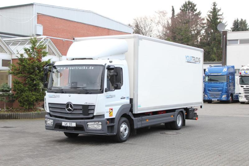 vrachtwagen Mercedes Atego 916