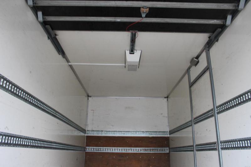 vrachtwagen Mercedes Atego 916