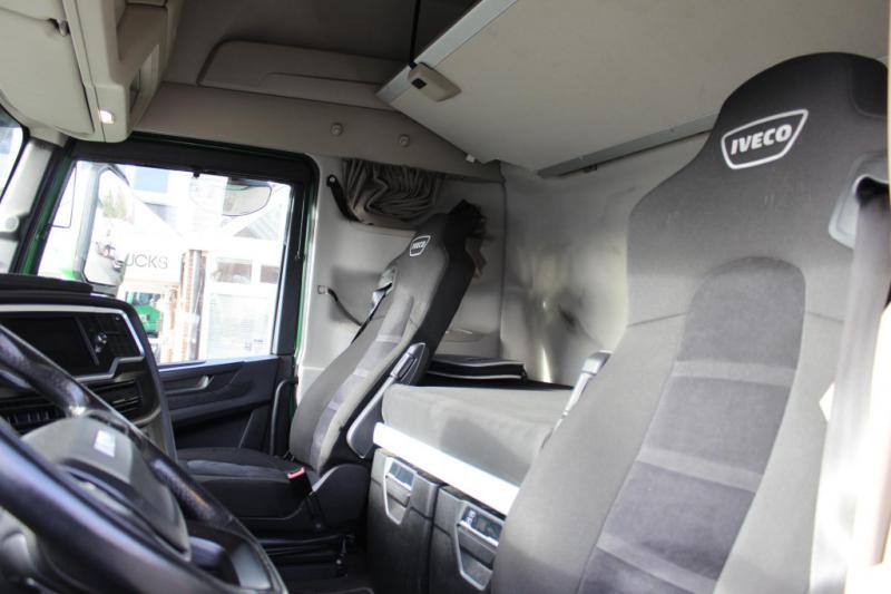 Trekker Iveco   S-Way 510 Retarder Alufelgen Navi 2 x Kühlbox