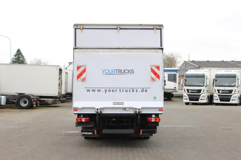 vrachtwagen Mercedes Atego 818