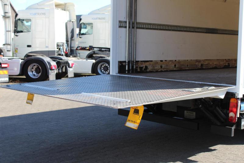 vrachtwagen Renault   D14 220E6   Laderbordwand   nur 166 Tkm   Klima