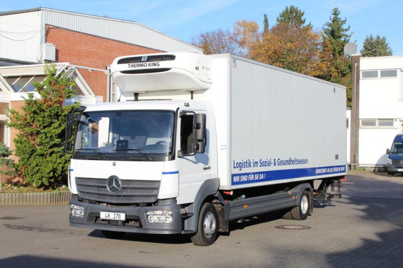 vrachtwagen Mercedes Atego