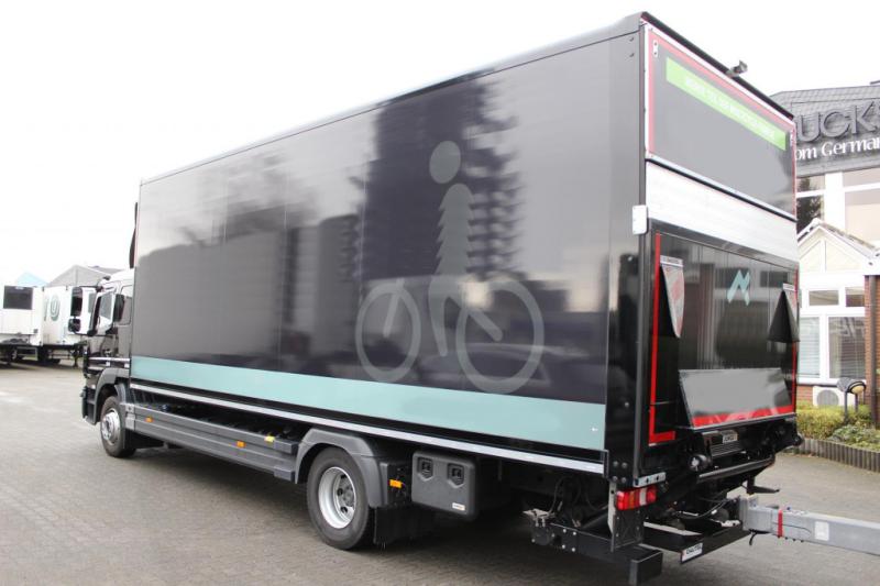 Bedrijfswagen Mercedes Atego