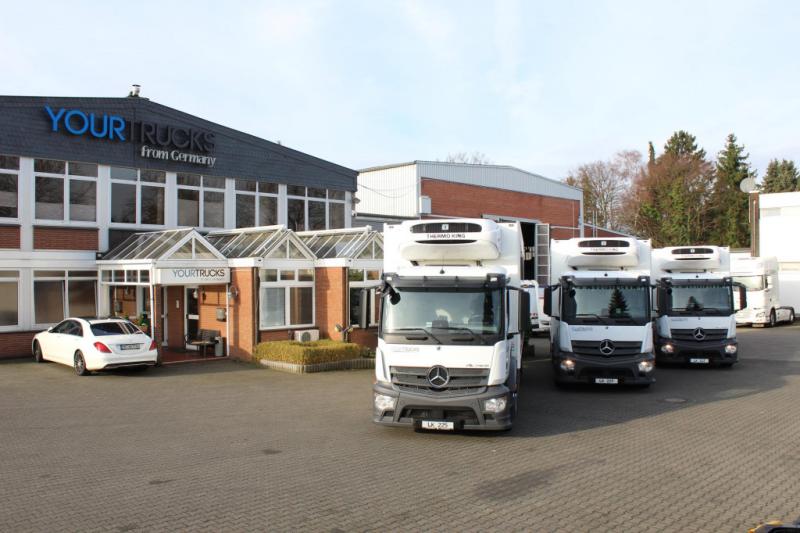 vrachtwagen Mercedes Actros