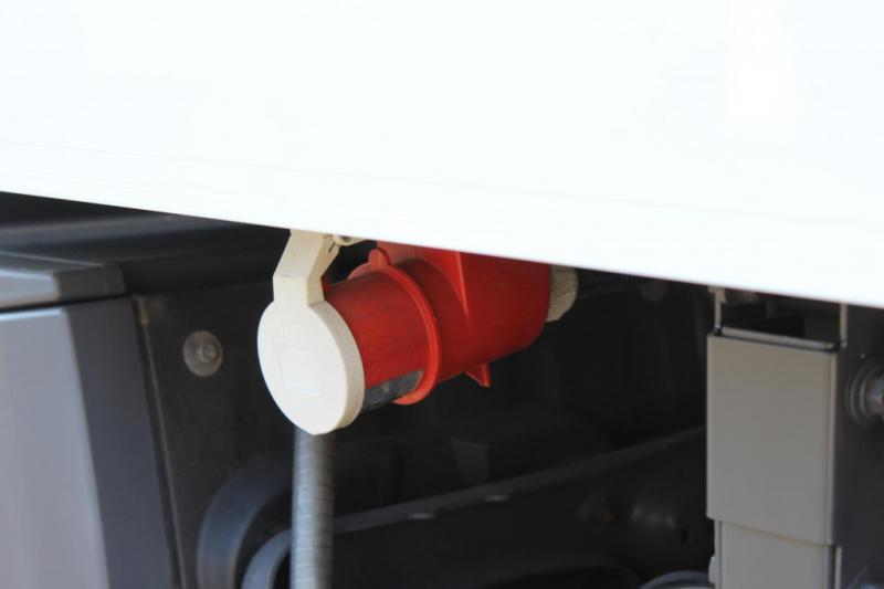 vrachtwagen Mercedes Actros