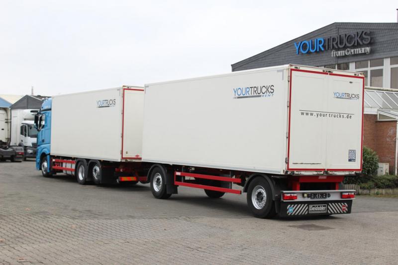 Bedrijfswagen Mercedes Actros