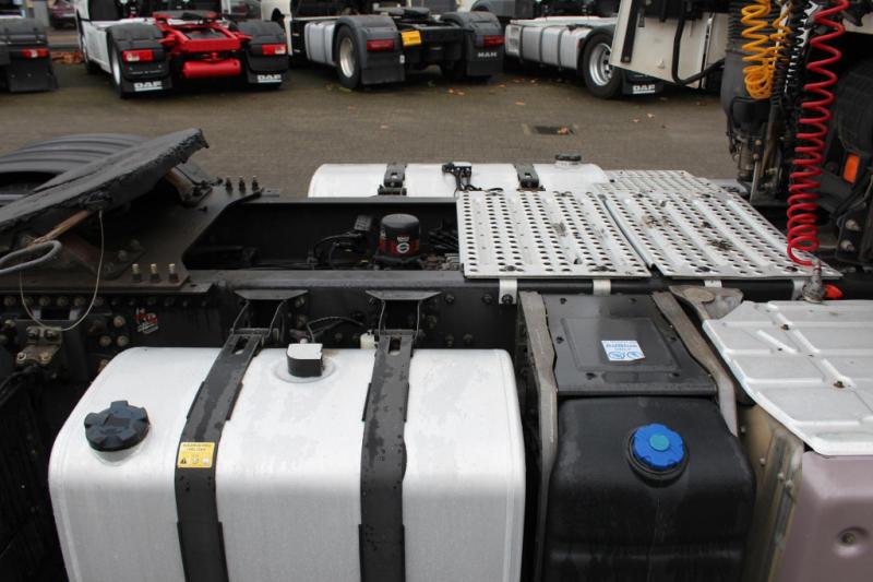 Trekker Renault   T460 Retarder   2 Tanks   Standklima   VIN : KD