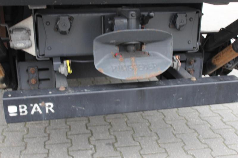 Camião Mercedes Atego