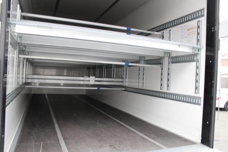 Utilitaire Mercedes Atego