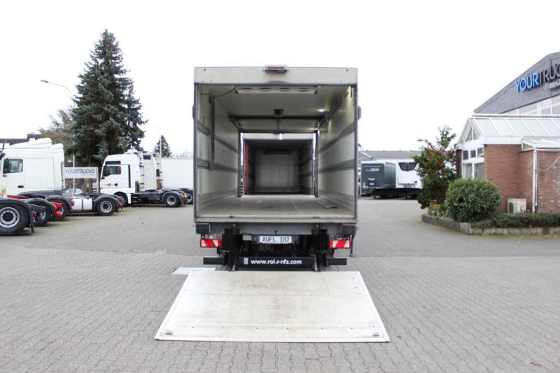 Utilitaire MAN   TGX 26.440 CS 850 Retarder Schlafkab Kühlbox
