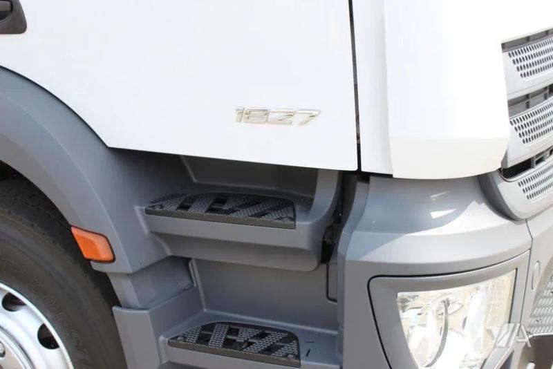 Truck Mercedes Antos 1827