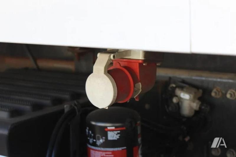 Truck Renault Gamme D WIDE