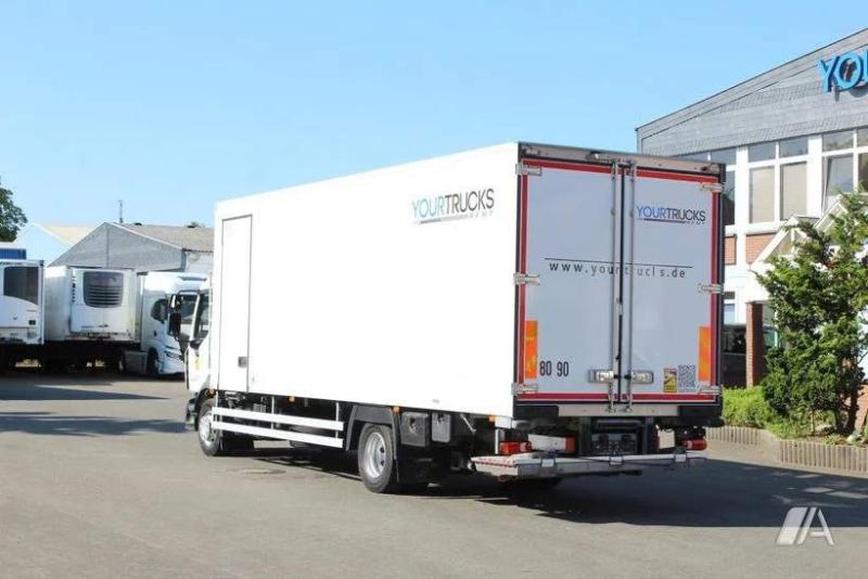 Camión Renault Gamme D WIDE