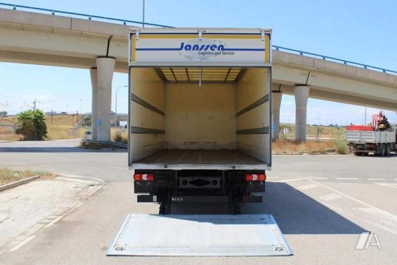 Camion Mercedes Atego