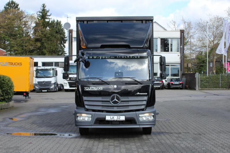 Ciężarówka Mercedes Atego