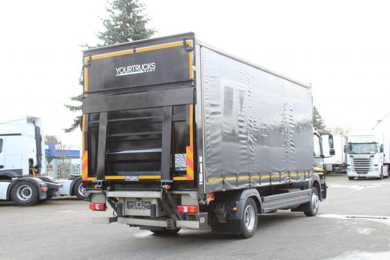 Ciężarówka Mercedes Atego