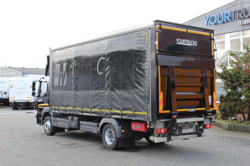 Ciężarówka Mercedes Atego