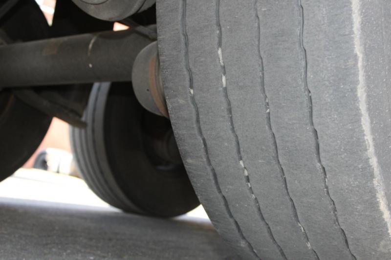 Sattelzug/Sattelauflieger Schmitz Cargobull   CV 1950Mt. Bi-Multi-Temp Strom  2,7h Liftachse