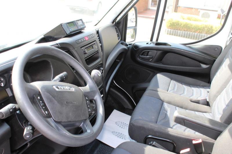 Transporter/LKW  Iveco Daily