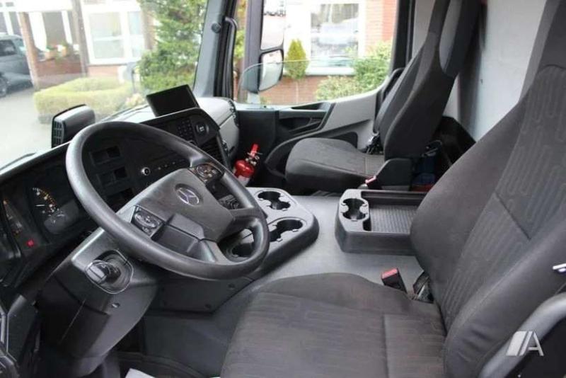 Camion Mercedes Antos 1830