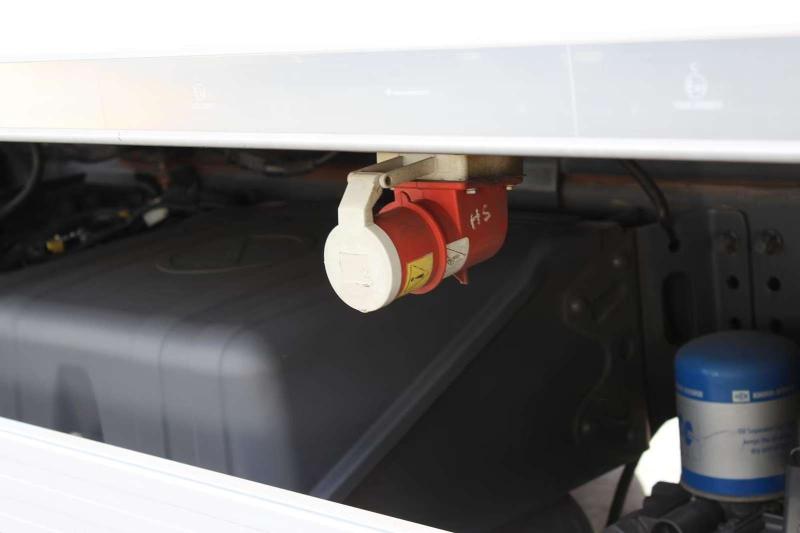 Camion Mercedes Antos 2543