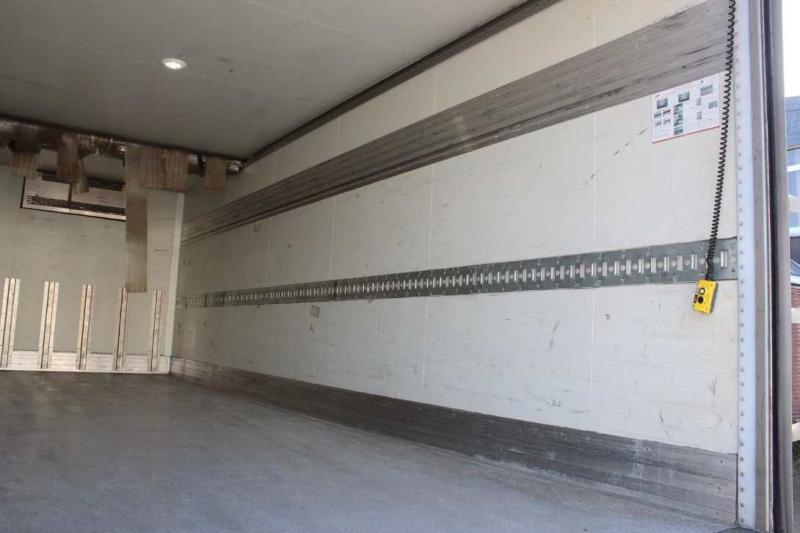 Camião Scania P 410