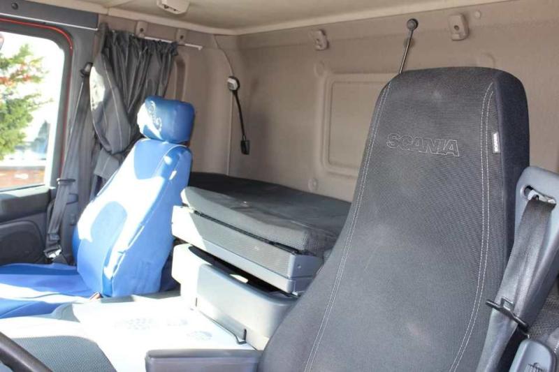 Camião Scania P 410