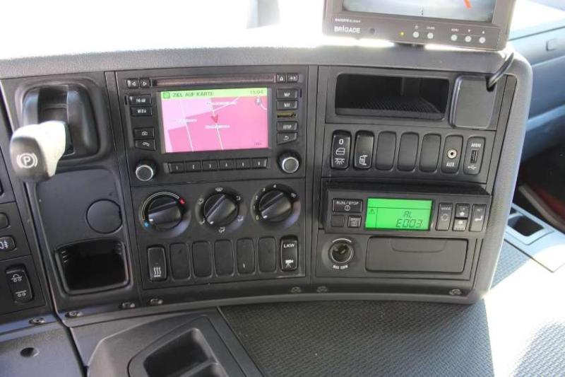 Camião Scania P 410