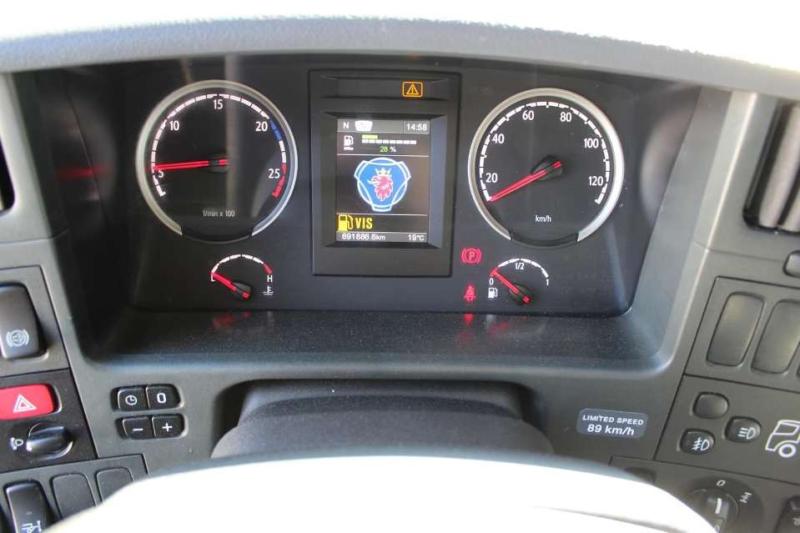 Camião Scania P 410