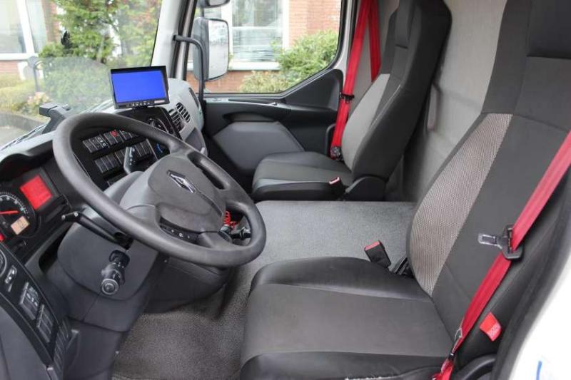 Camião Renault D-Series