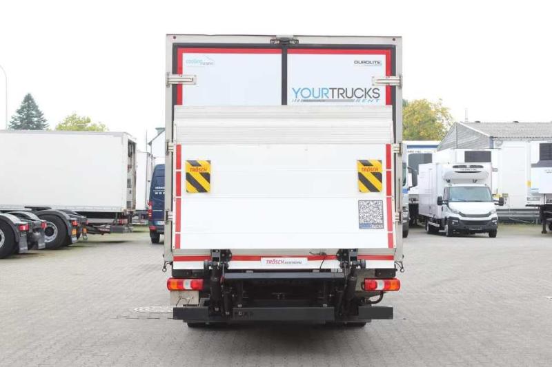 Camião Mercedes Atego 1024