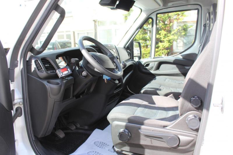 Carrinha comercial Iveco Daily