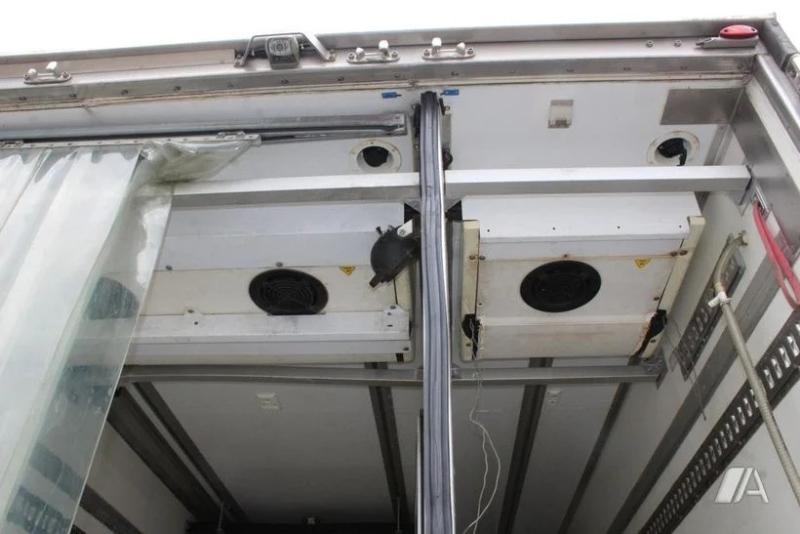 Camião Iveco Eurocargo ML 140 E 25